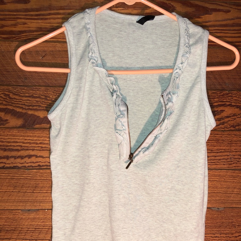 Sleeveless top